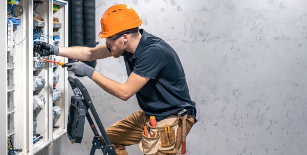 Best Emergency Electrical Repair  in Lovington, IL